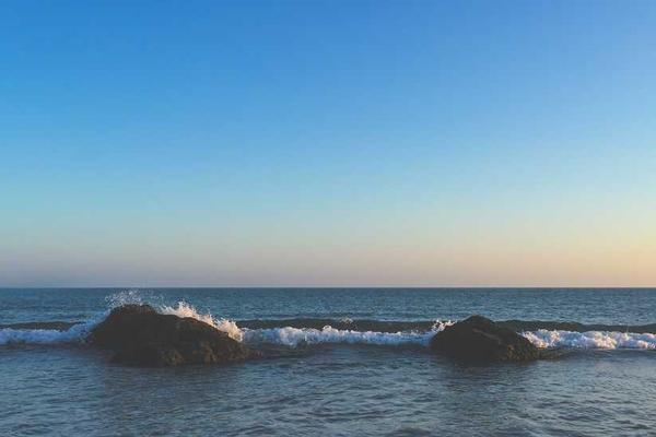 展示作为跨境电商卖家概念的视觉内容