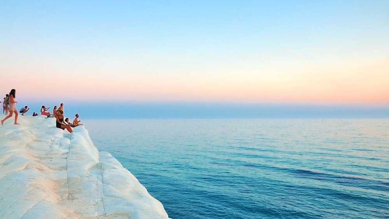 展示creative概念的视觉内容